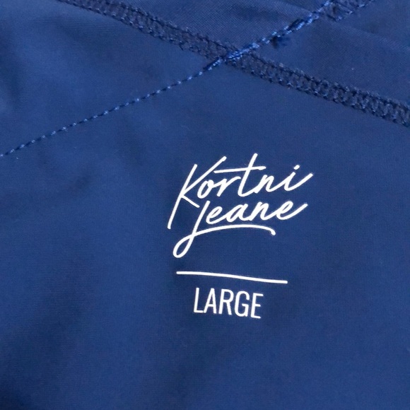 NWT Kortni Jeane off the shoulder true blue - Picture 3 of 6